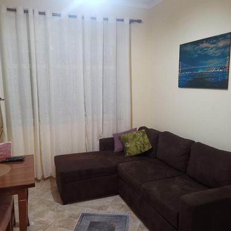 Downtown Authentic Apartment Tirana Myslym Shyri Luaran gambar